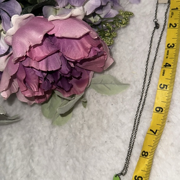 Unpossible Cuts Necklace Laser-cut Wood Pendant Sea Turtle Wooden Jewelry - Picture 8 of 9